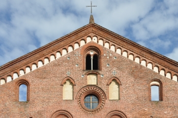 parte alta della facciata
